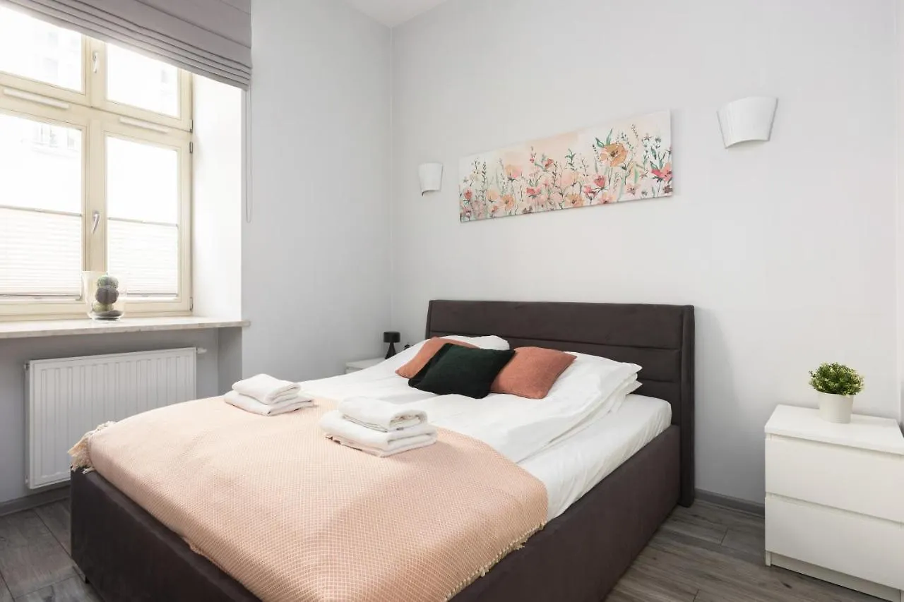Luxury Apartments Old Town Topolowa Краков