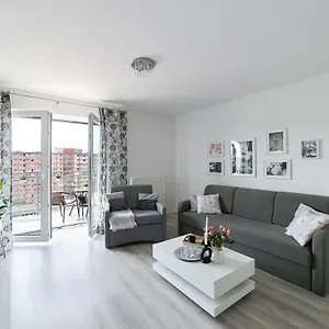 https://apartment-by-the-sea.gdanskhotel.org