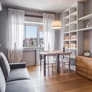 https://ferrini-home-suites.taorminaitalyhotels.com